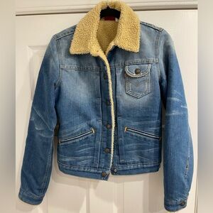 Vintage Levi’s Woman-Junior Small Sherpa Lined Blue Jeans Jacket